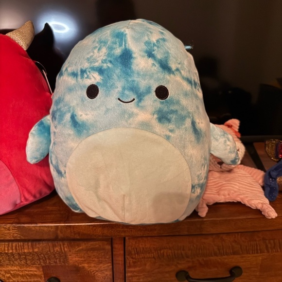 Blue Tie-Dye Plush Toy - Picture 1 of 1